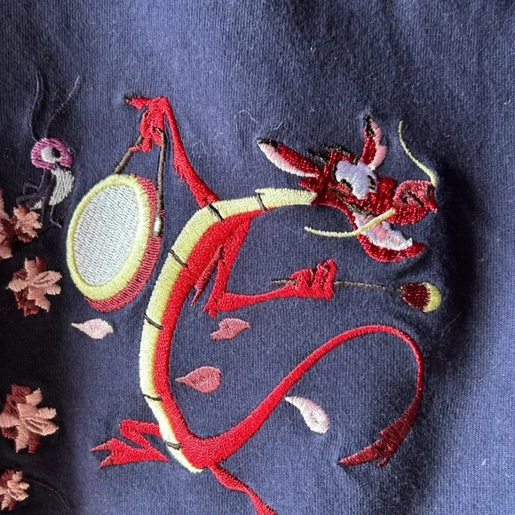 Box Lunch Disney Mushu Mulan Floral Women T-Shirt Large - Picture 6 of 10